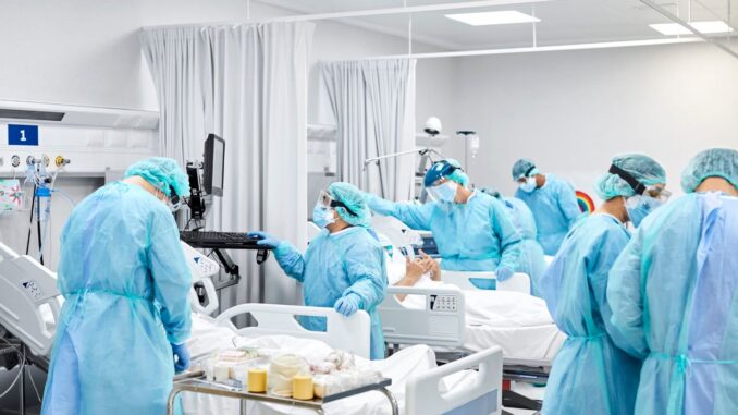 BecomeACanadian - Work in Healthcare BecomeACanadian - Work in Healthcare