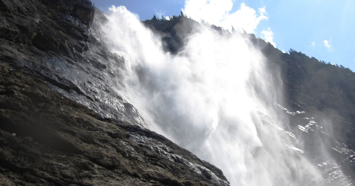 Takakkaw Falls